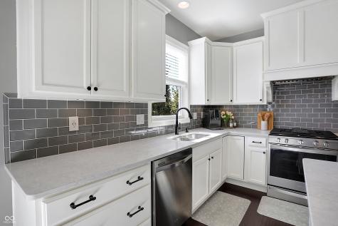 833 Silverheels Drive Westfield IN 46074
