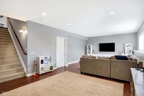 833 Silverheels Drive Westfield IN 46074