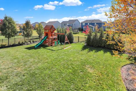 833 Silverheels Drive Westfield IN 46074