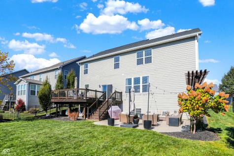 833 Silverheels Drive Westfield IN 46074