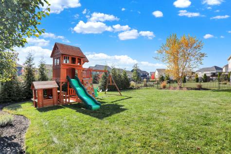 833 Silverheels Drive Westfield IN 46074