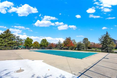 833 Silverheels Drive Westfield IN 46074
