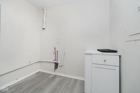 2807 Carla Court Indianapolis IN 46219
