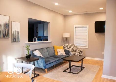 621 W 10th Street Indianapolis IN 46202