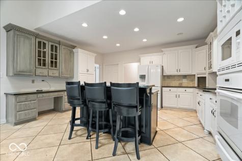 4610 Hickory Court Zionsville IN 46077