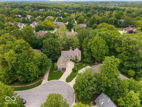 4610 Hickory Court Zionsville IN 46077