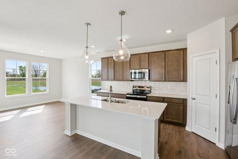 15989 Tharp Woods Drive Fishers IN 46037