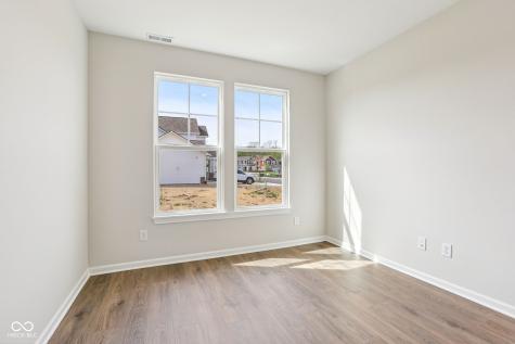 15989 Tharp Woods Drive Fishers IN 46037