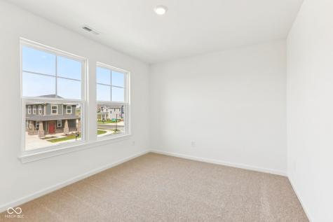 15989 Tharp Woods Drive Fishers IN 46037