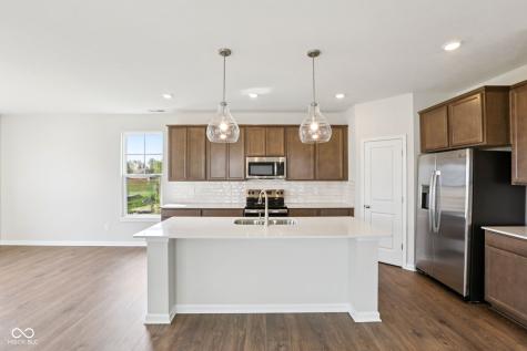 15989 Tharp Woods Drive Fishers IN 46037