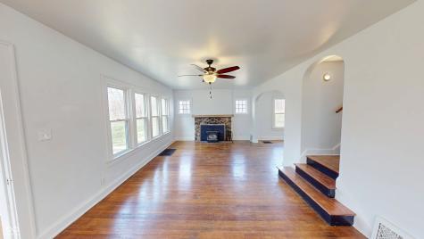 749 S River Road Covington IN 47932