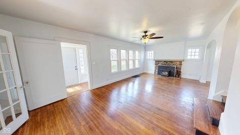 749 S River Road Covington IN 47932