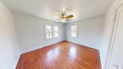 749 S River Road Covington IN 47932