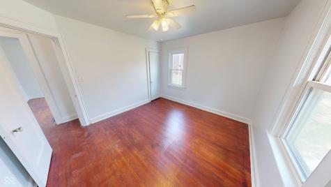 749 S River Road Covington IN 47932