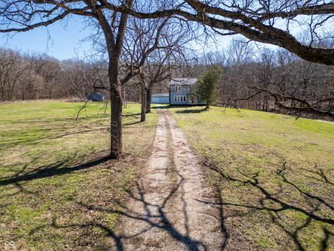 749 S River Road Covington IN 47932