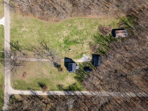 749 S River Road Covington IN 47932