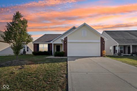 4943 Dunlin Drive Indianapolis IN 46235