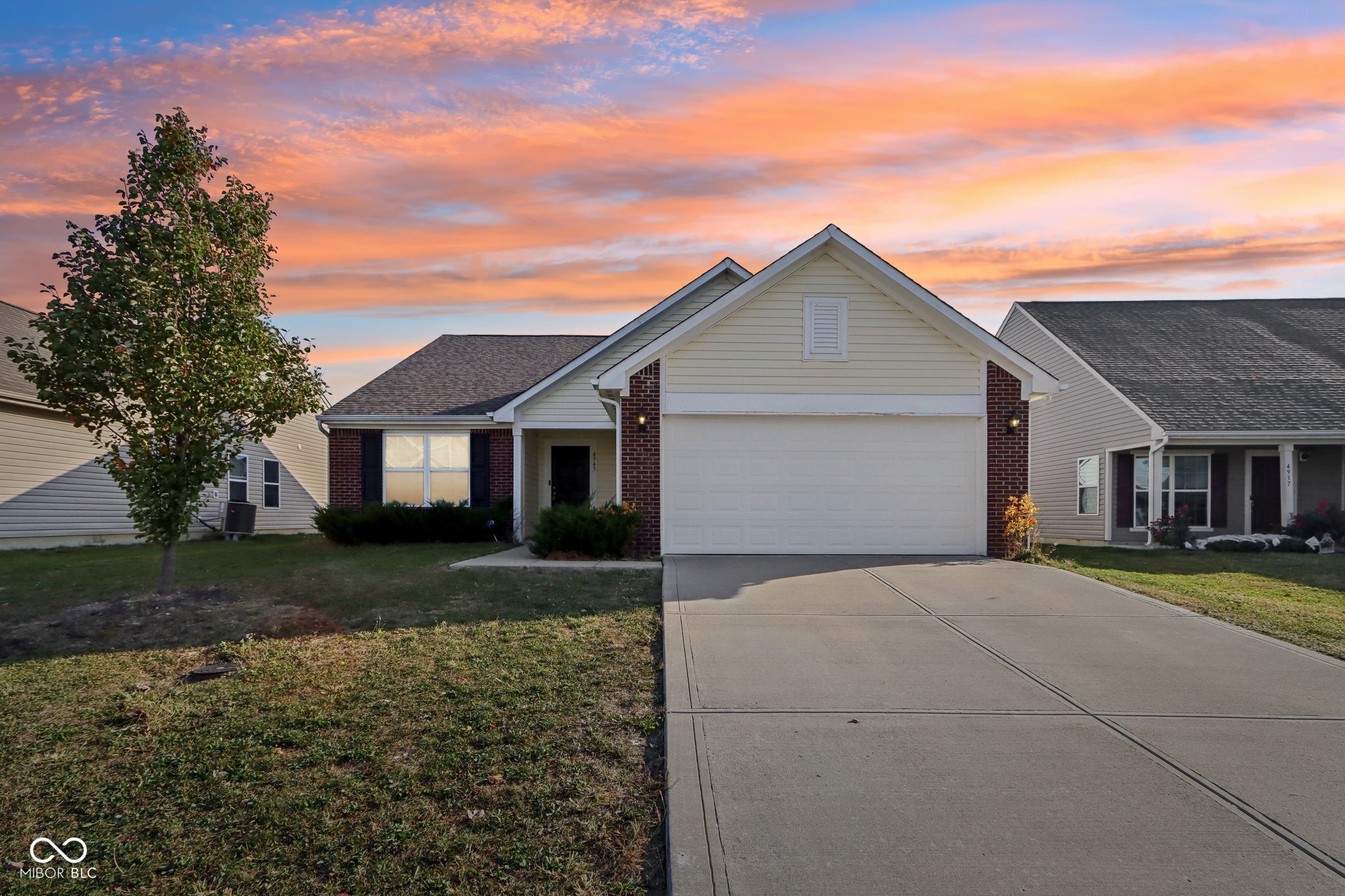 4943 Dunlin Drive Indianapolis IN 46235