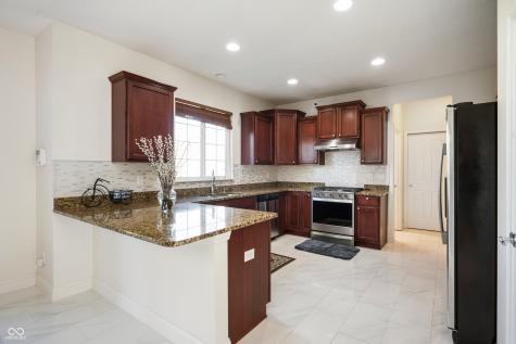 6536 Wedgeport Lane Indianapolis IN 46259