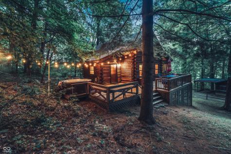 6688 Bellsville Pike Columbus IN 47201