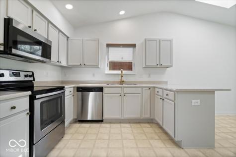 17015 Flinchum Way W Noblesville IN 46062