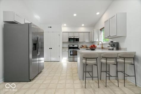 17015 Flinchum Way W Noblesville IN 46062