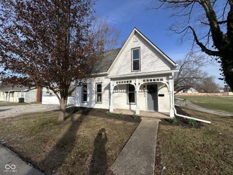 446 High Street Hope IN 47246
