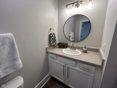 446 High Street Hope IN 47246