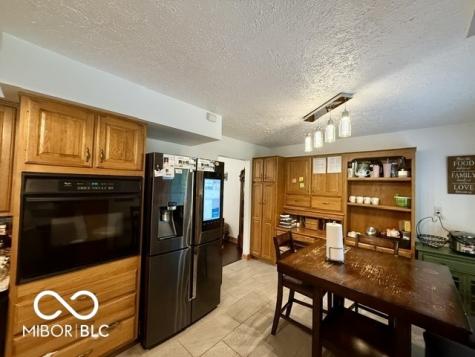 888 Briarwood Drive Greenwood IN 46142