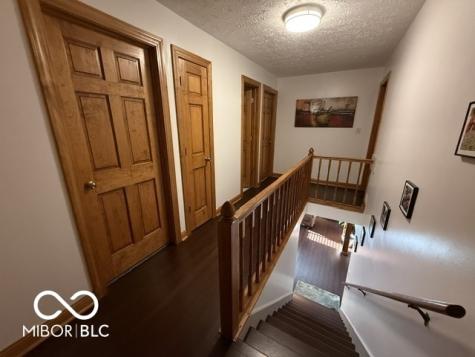 888 Briarwood Drive Greenwood IN 46142