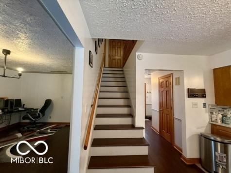 888 Briarwood Drive Greenwood IN 46142
