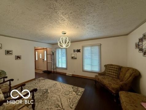 888 Briarwood Drive Greenwood IN 46142