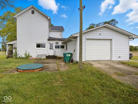 3768 S 275 W Shelbyville IN 46176