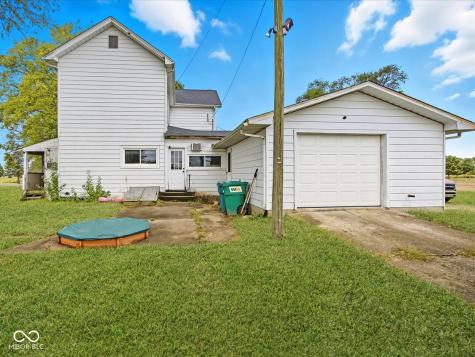 3768 S 275 W Shelbyville IN 46176
