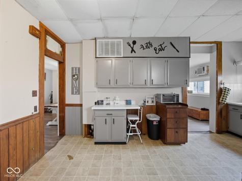 3768 S 275 W Shelbyville IN 46176