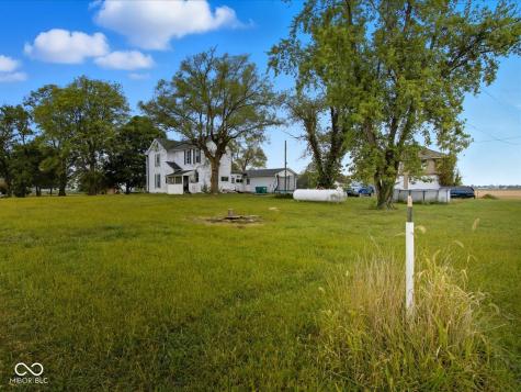 3768 S 275 W Shelbyville IN 46176