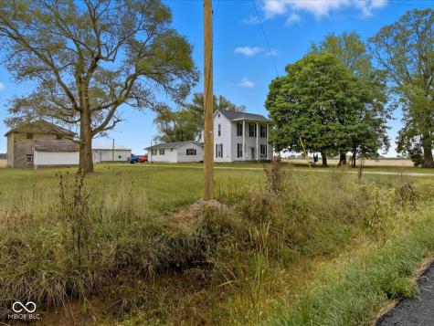 3768 S 275 W Shelbyville IN 46176