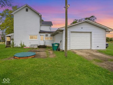 3768 S 275 W Shelbyville IN 46176