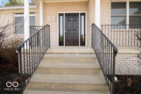 5263 Brooks Bend Greenwood IN 46143