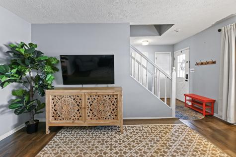 1319 Tommy Lee Court Indianapolis IN 46217