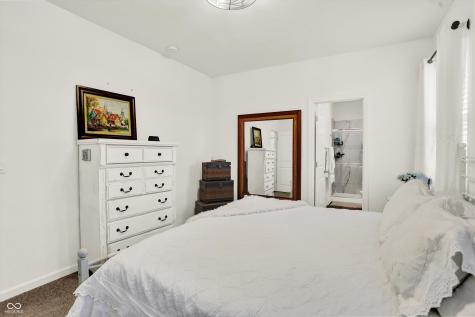 2543 Maricopa Boulevard Whitestown IN 46075