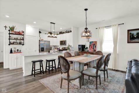 2543 Maricopa Boulevard Whitestown IN 46075