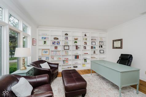 515 Twin Oaks Drive Carmel IN 46032