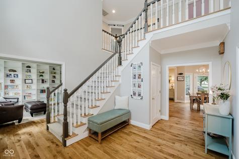 515 Twin Oaks Drive Carmel IN 46032