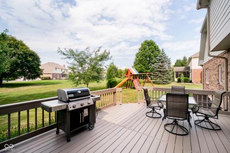 515 Twin Oaks Drive Carmel IN 46032