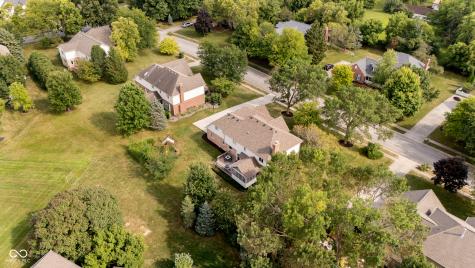 515 Twin Oaks Drive Carmel IN 46032
