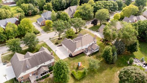 515 Twin Oaks Drive Carmel IN 46032