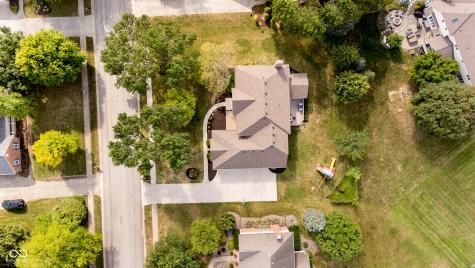 515 Twin Oaks Drive Carmel IN 46032