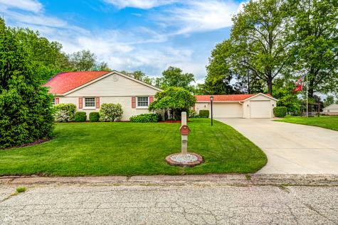 8005 Hilltop Lane Indianapolis IN 46256