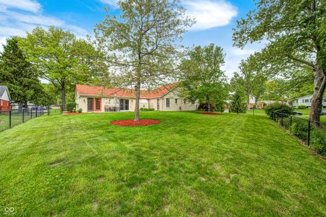 8005 Hilltop Lane Indianapolis IN 46256